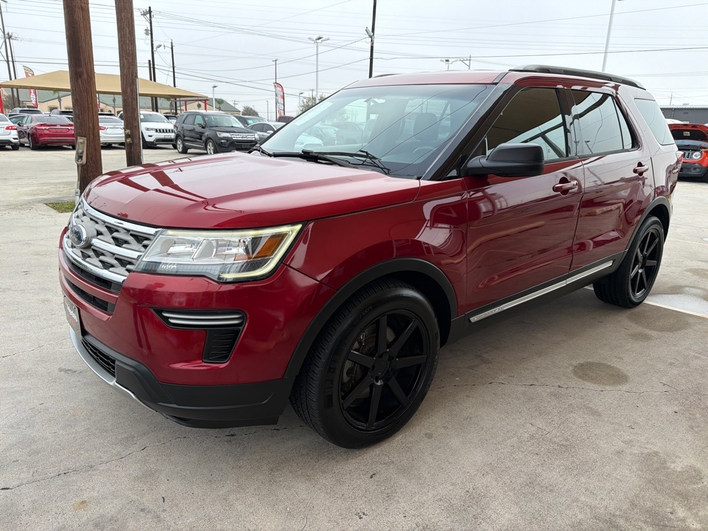Ford Explorer XLT FWD 2018