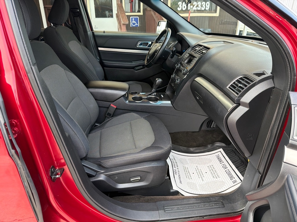 Ford Explorer XLT FWD 2018