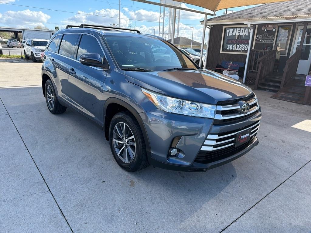 Toyota Highlander SE FWD V6 2019