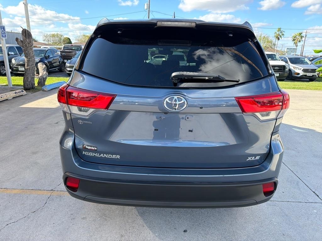 Toyota Highlander SE FWD V6 2019