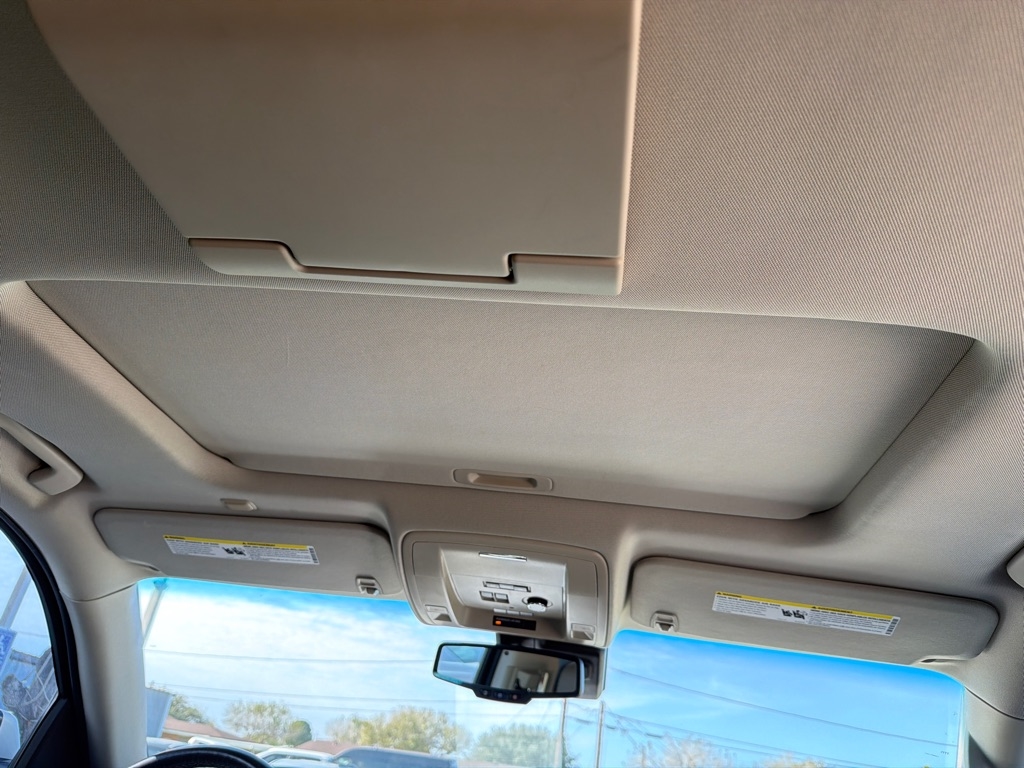 GMC Yukon SLT 2WD 2015