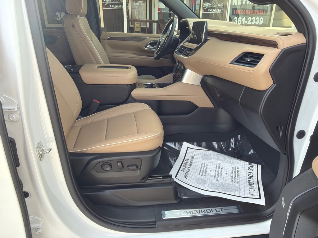 Chevrolet Suburban Premier 2023