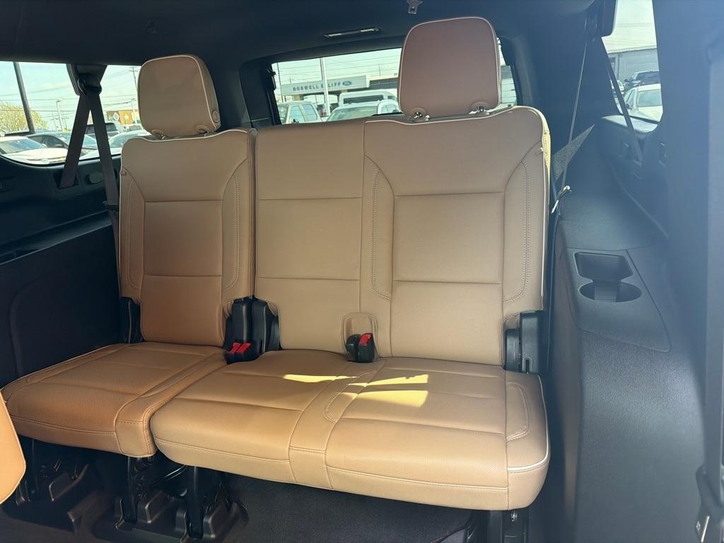 Chevrolet Suburban Premier 2023