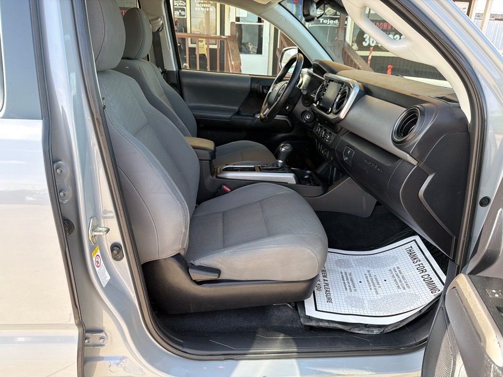 Toyota Tacoma SR5 Double Cab Long Bed V6 6AT 2WD 2020