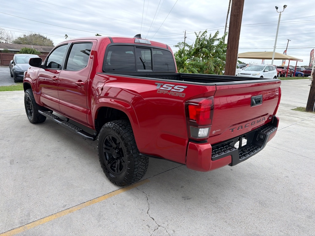 Toyota Tacoma SR5 Double Cab I4 2WD 2022
