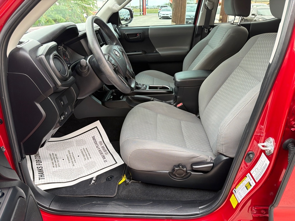 Toyota Tacoma SR5 Double Cab I4 2WD 2022