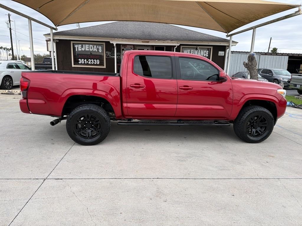 Toyota Tacoma SR5 Double Cab I4 2WD 2022