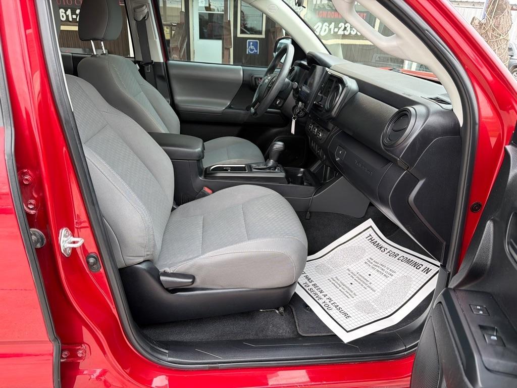 Toyota Tacoma SR5 Double Cab I4 2WD 2022