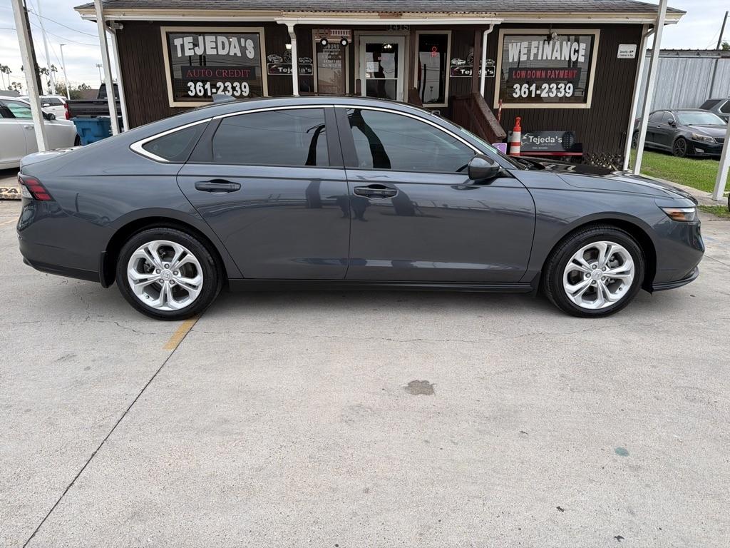 Honda Accord LX 2025