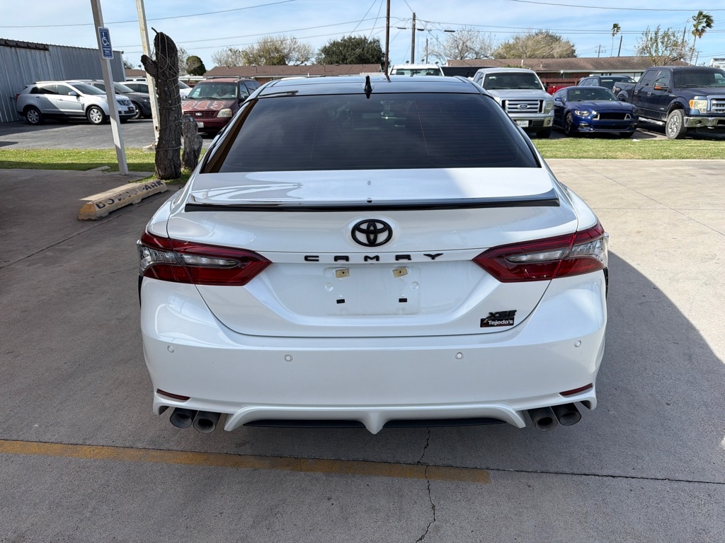 Toyota Camry XSE V6 2021