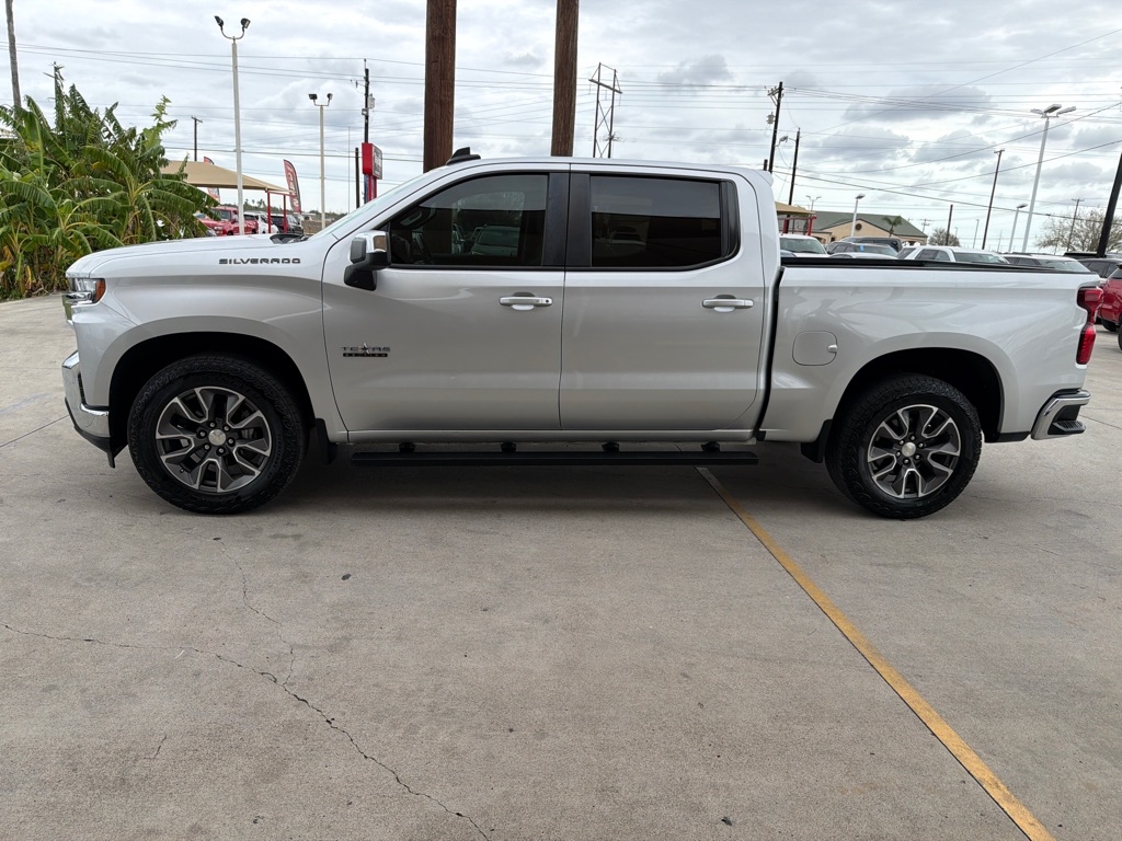 Chevrolet Silverado 1500 LT Crew Cab 2WD 2021