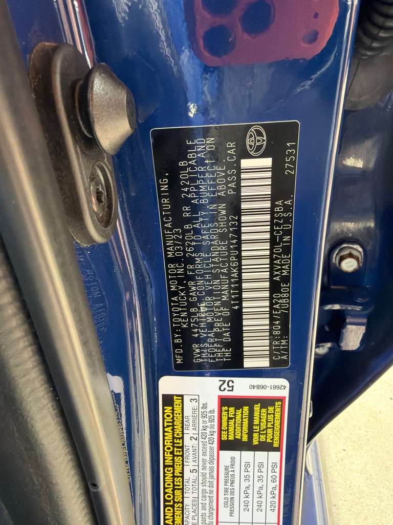 Toyota Camry SE 2023