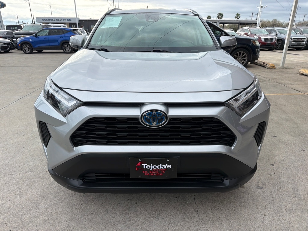 Toyota RAV4 Hybrid XLE 2024