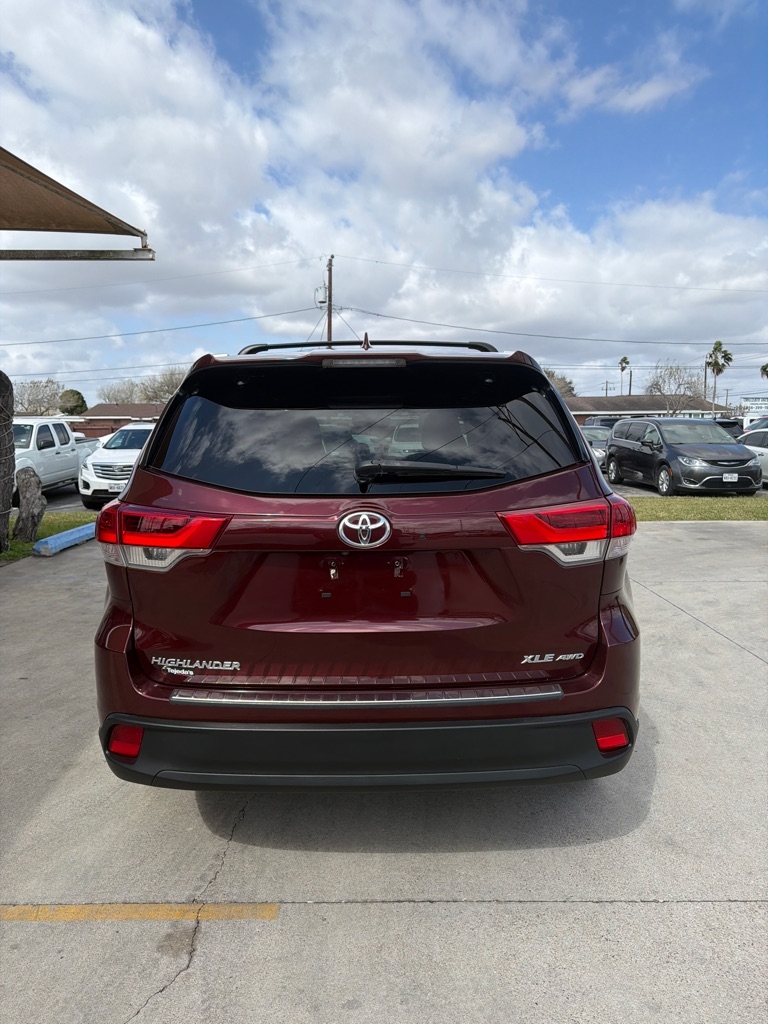 Toyota Highlander SE AWD V6 2019
