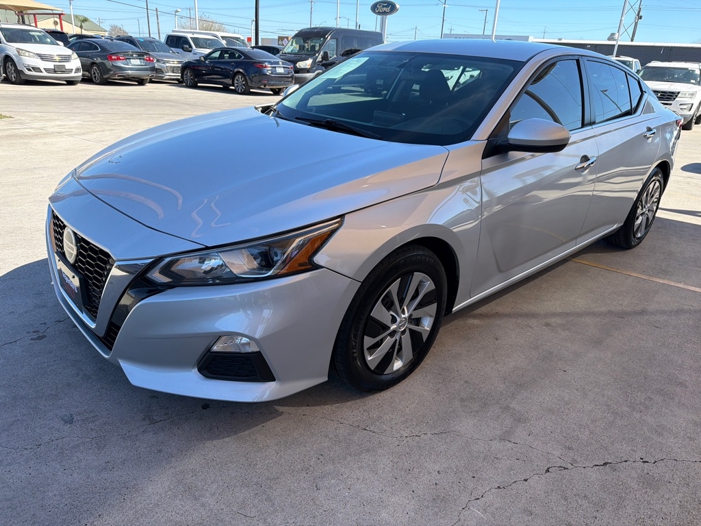 Nissan Altima 2.5 S 2020