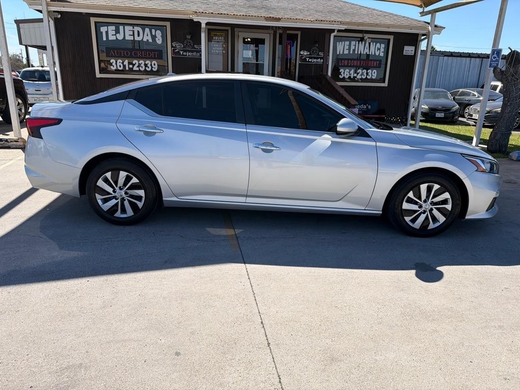 Nissan Altima 2.5 S 2020