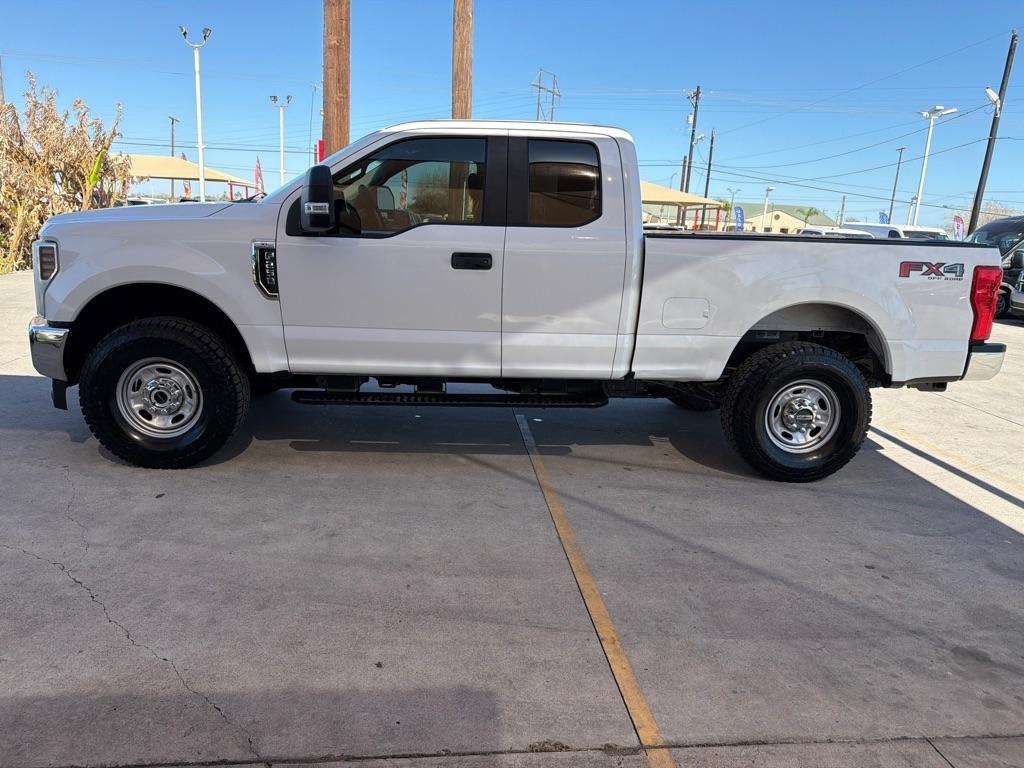 Ford F-250 SD XL SuperCab 4WD 2019