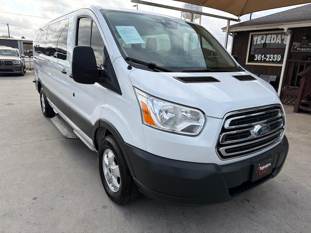 Ford Transit 350 Wagon Low Roof XL w/Sliding Pass. 148-in. WB 2018