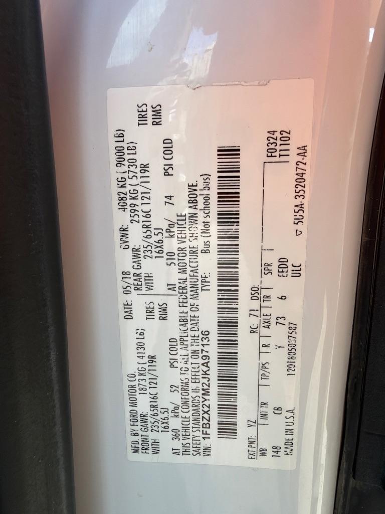 Ford Transit 350 Wagon Low Roof XL w/Sliding Pass. 148-in. WB 2018