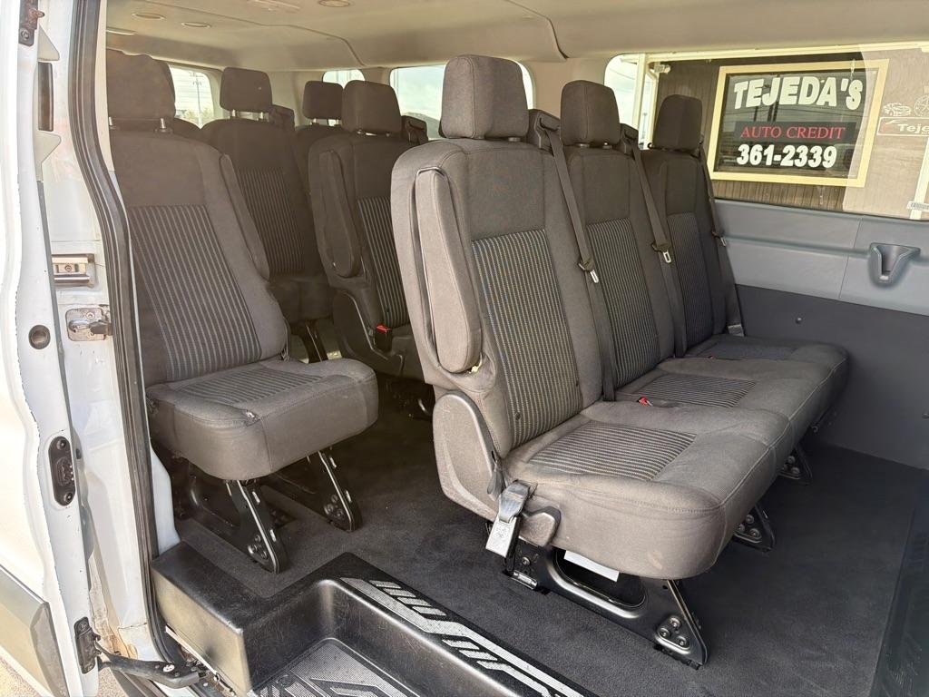 Ford Transit 350 Wagon Low Roof XL w/Sliding Pass. 148-in. WB 2018