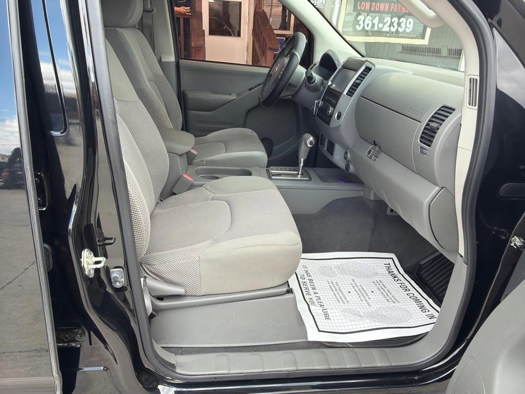 Nissan Frontier S Crew Cab 6MT 2WD 2019