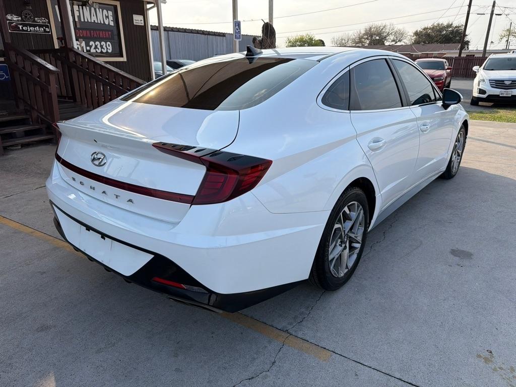 Hyundai Sonata SEL 2021
