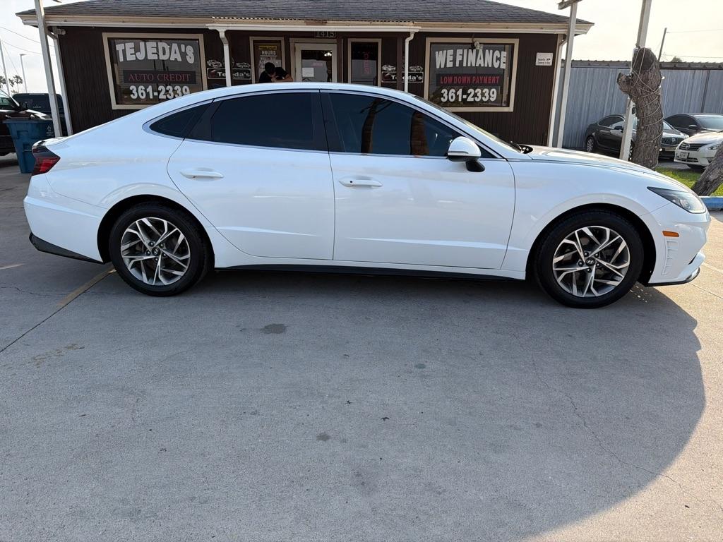 Hyundai Sonata SEL 2021