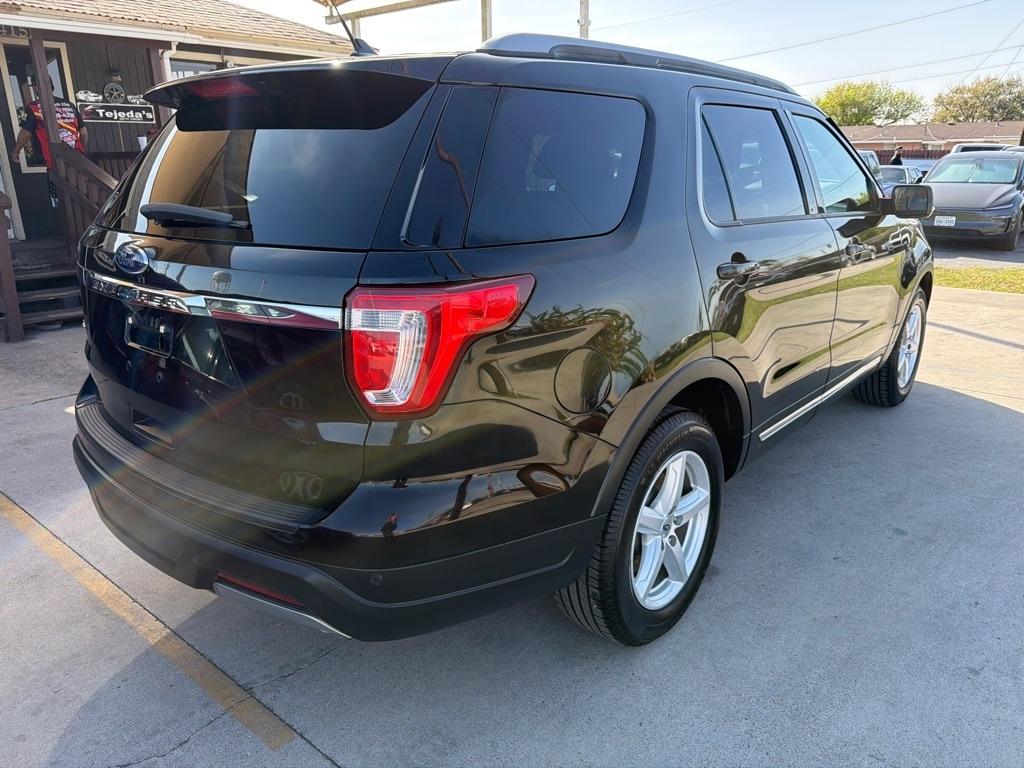 Ford Explorer XLT FWD 2019