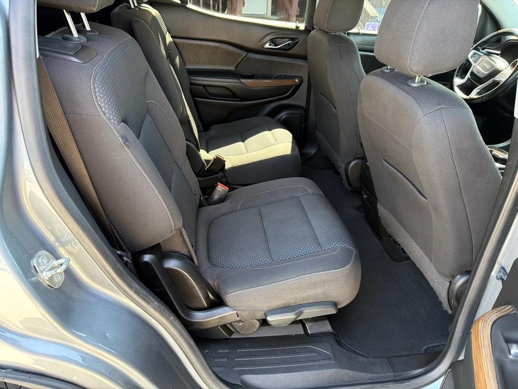 GMC Acadia SLE-1 FWD 2020