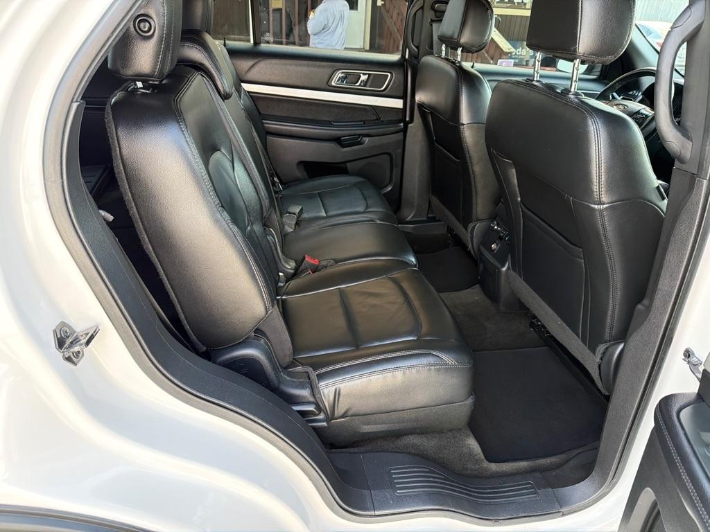 Ford Explorer XLT FWD 2017