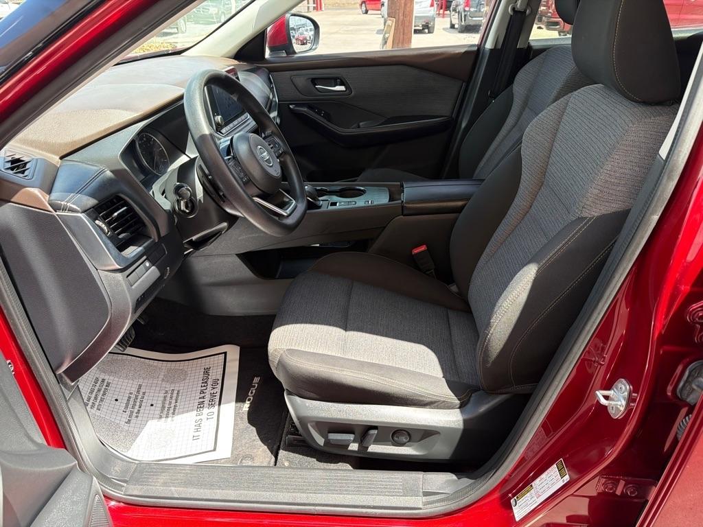 Nissan Rogue SV 2021