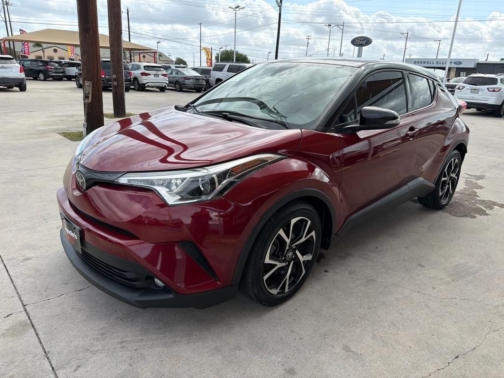 Toyota C-HR XLE 2019