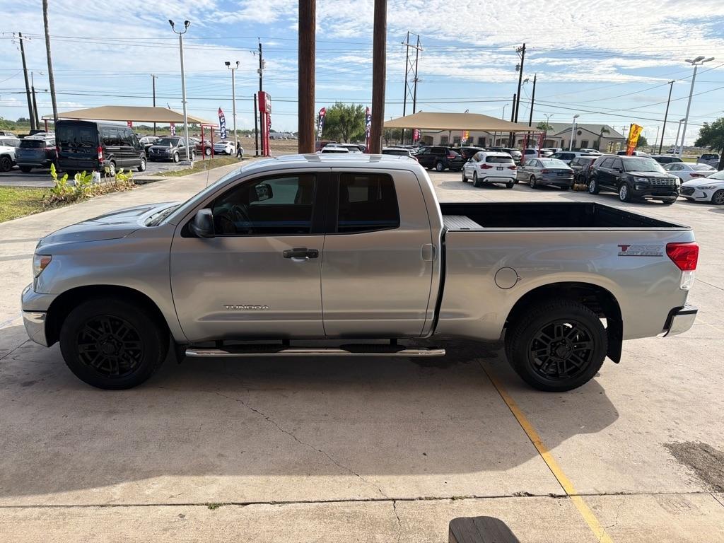 Toyota Tundra Tundra-Grade Double Cab 4.6L 2WD 2012
