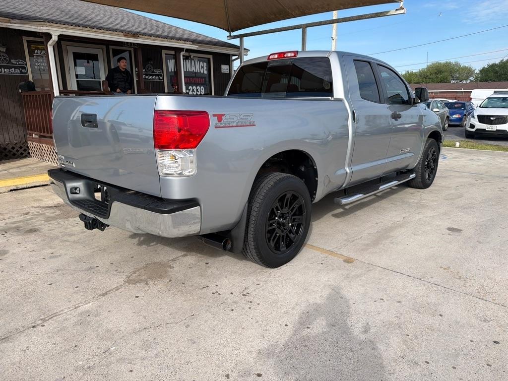 Toyota Tundra Tundra-Grade Double Cab 4.6L 2WD 2012