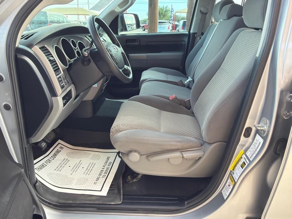 Toyota Tundra Tundra-Grade Double Cab 4.6L 2WD 2012