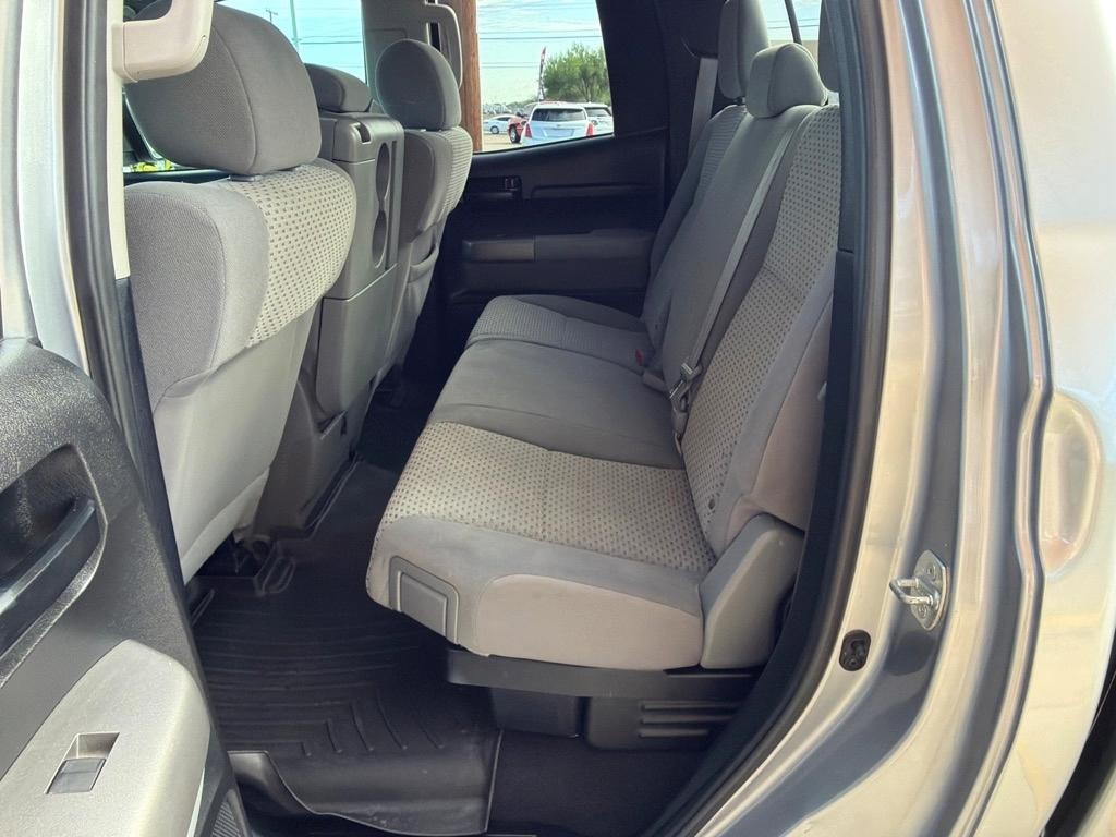 Toyota Tundra Tundra-Grade Double Cab 4.6L 2WD 2012