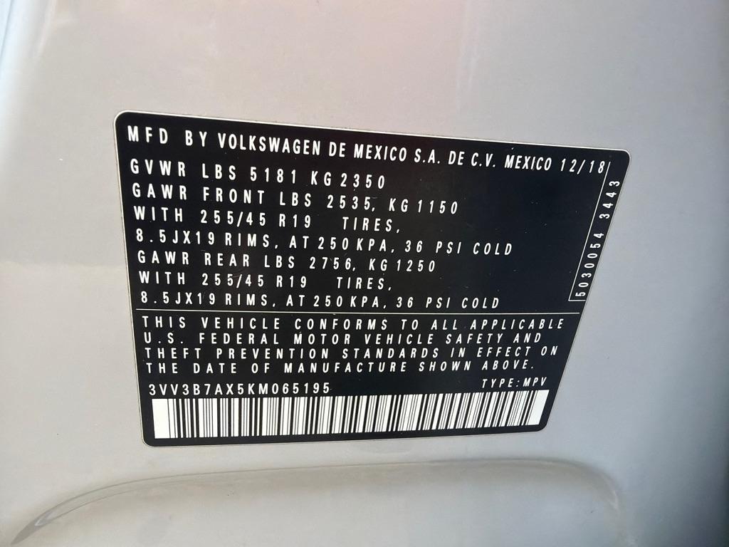 Volkswagen Tiguan SE 2019