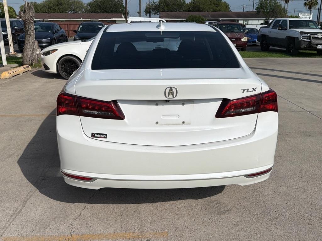 Acura TLX 8-Spd DCT 2016