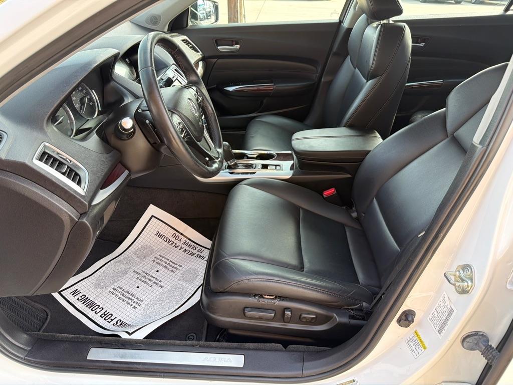 Acura TLX 8-Spd DCT 2016