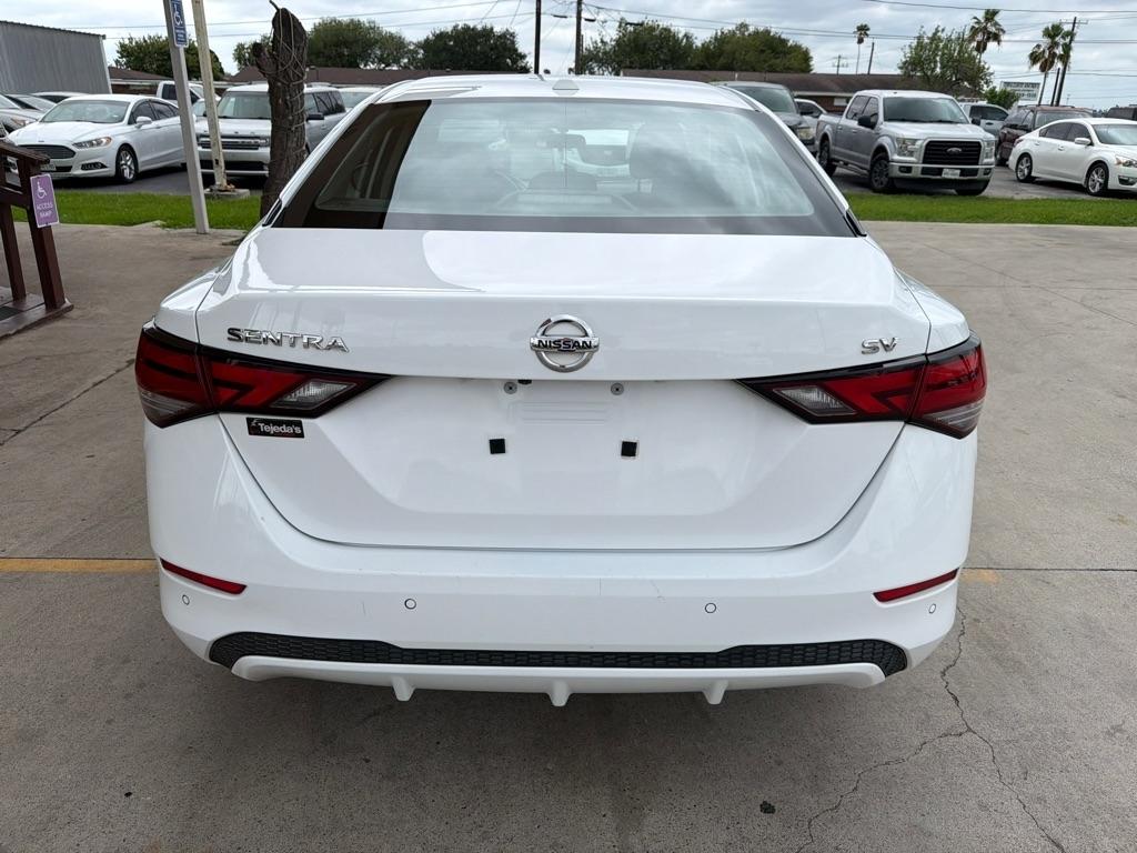 Nissan Sentra SV 2022