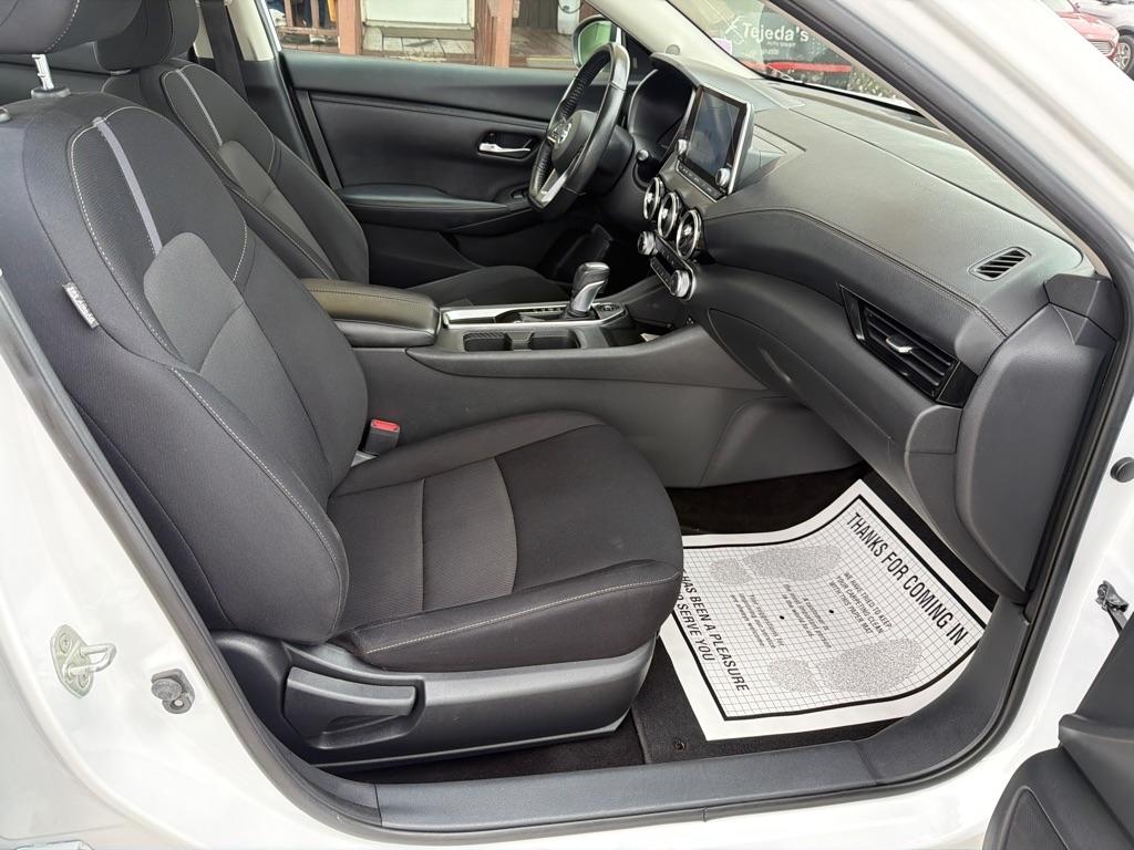 Nissan Sentra SV 2022