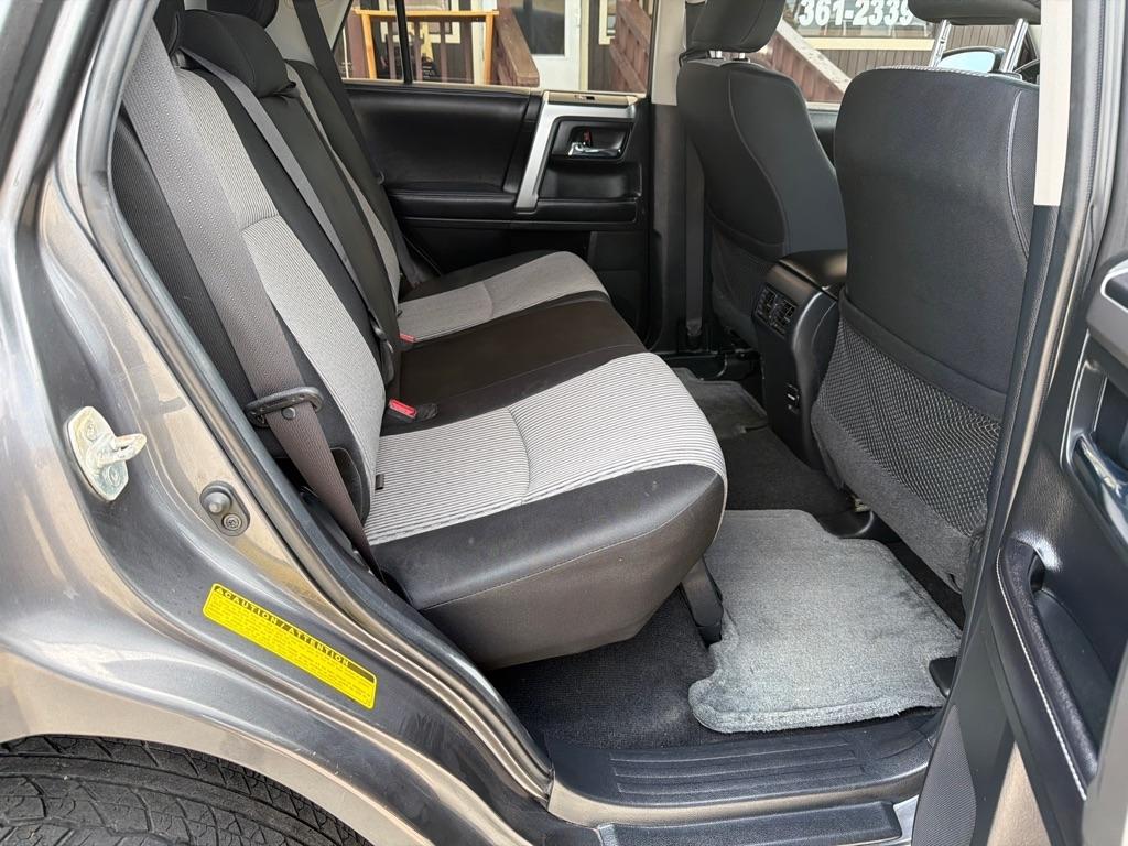 Toyota 4Runner  2016