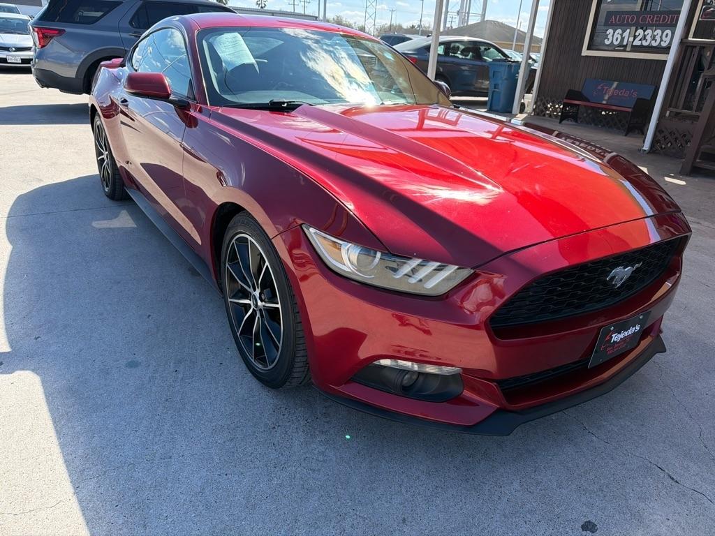 Ford Mustang EcoBoost Coupe 2017