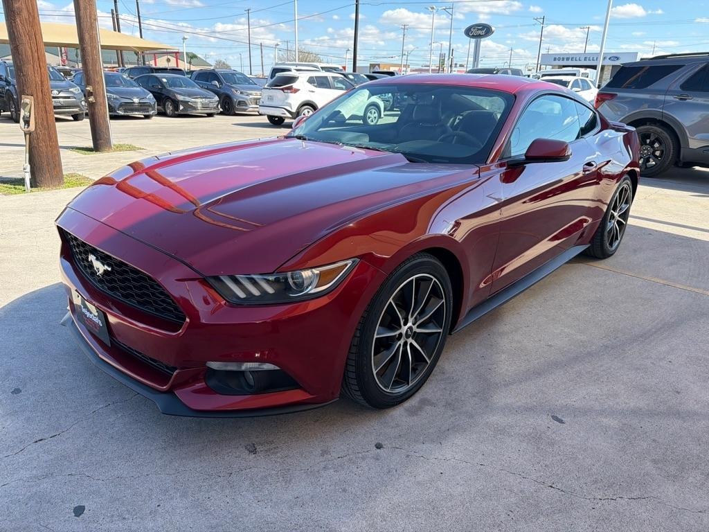 Ford Mustang EcoBoost Coupe 2017