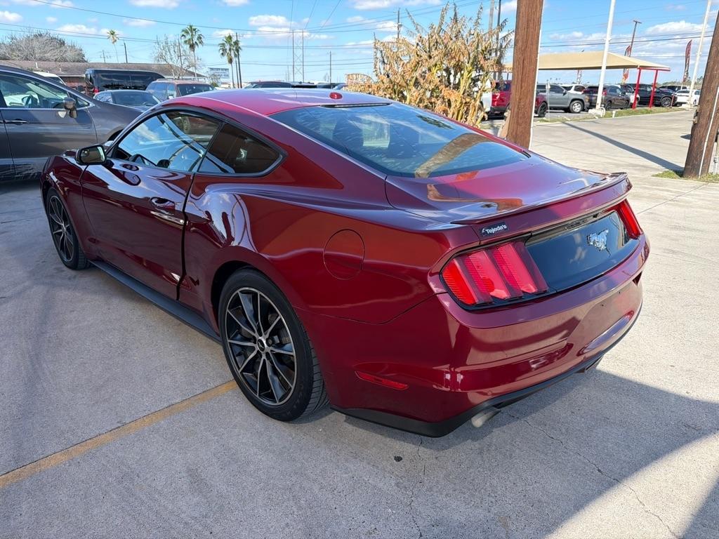 Ford Mustang EcoBoost Coupe 2017