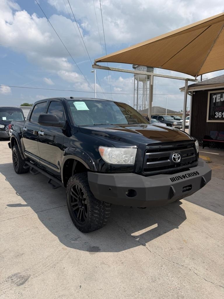 Toyota Tundra  2012