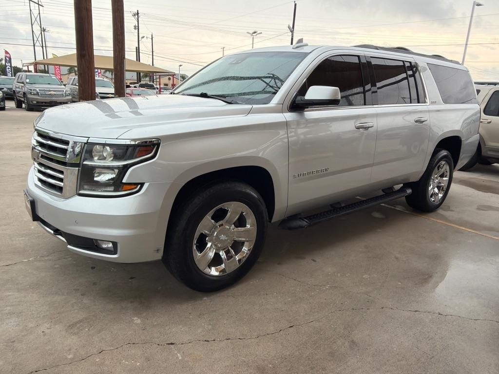 Chevrolet Suburban  2017