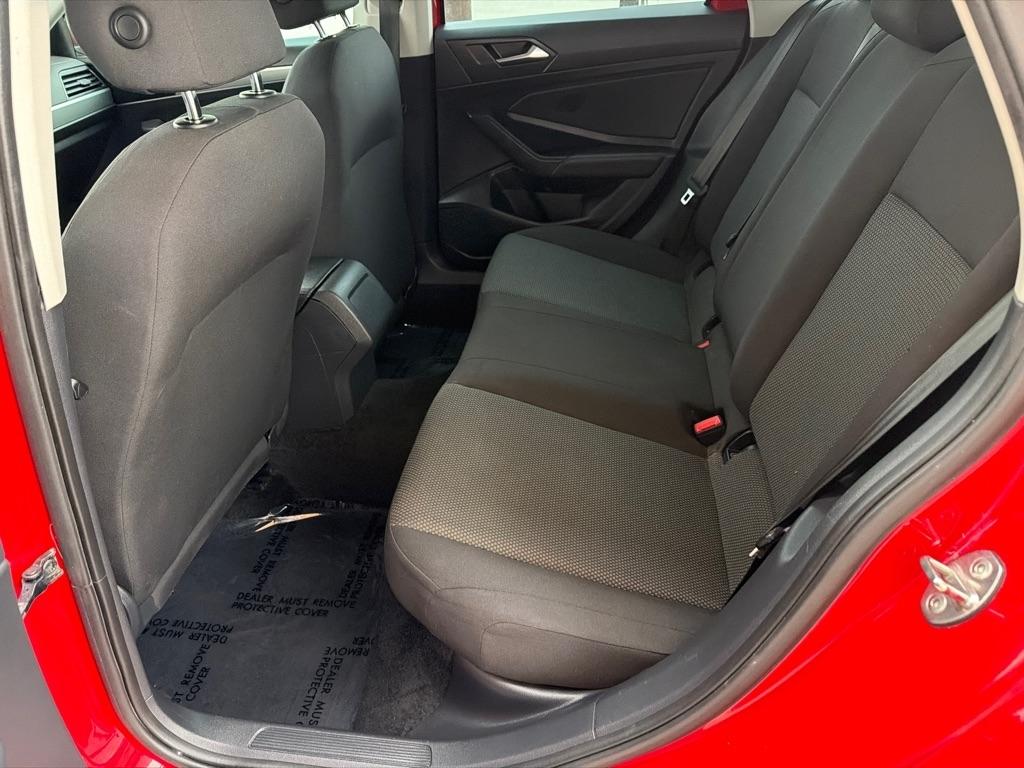 Volkswagen Jetta 1.4T S 8A 2019
