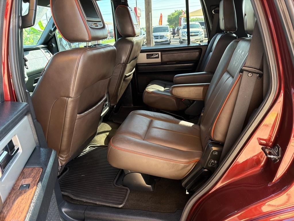 Ford Expedition XLT 2WD 2015