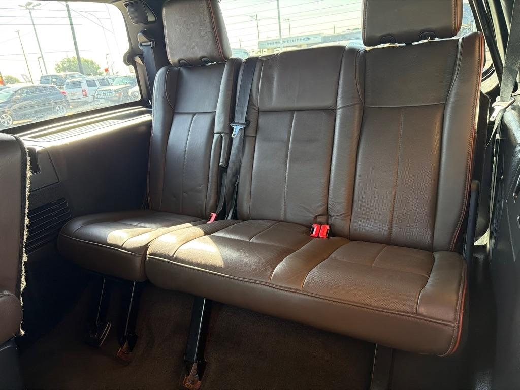 Ford Expedition XLT 2WD 2015